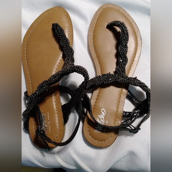 Target Lot of 2 Pair Thong Sandals Mossimo Merona - Picture 8 of 10